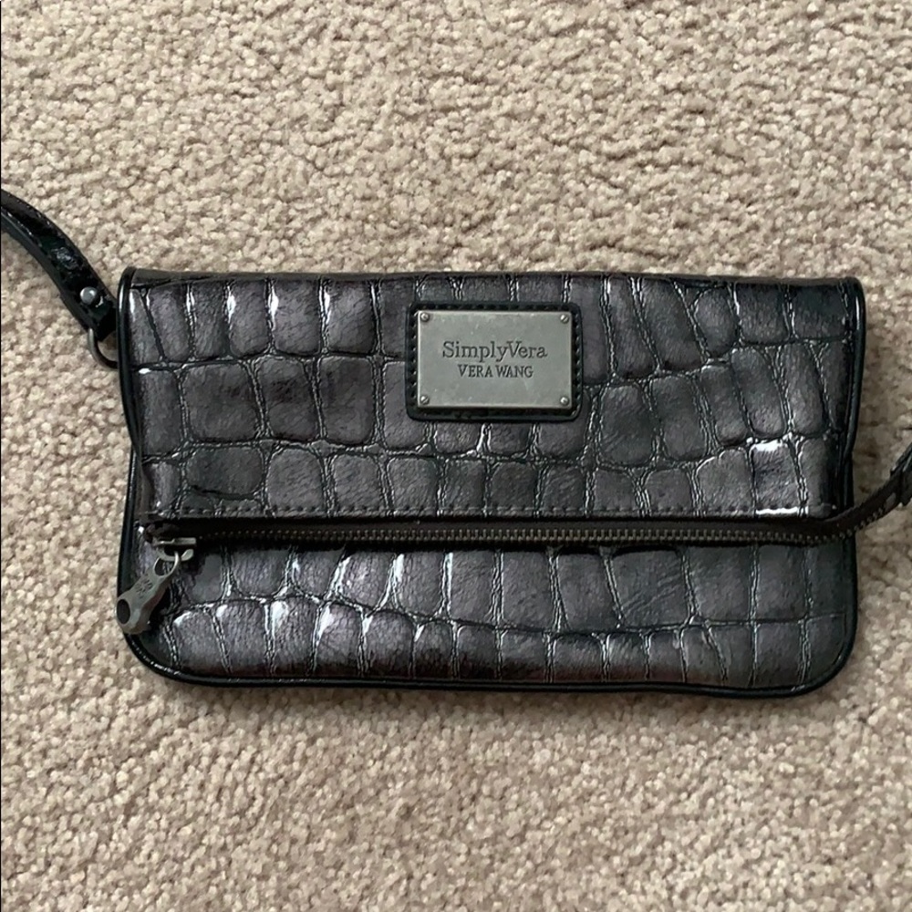 Vera Wang wristlet